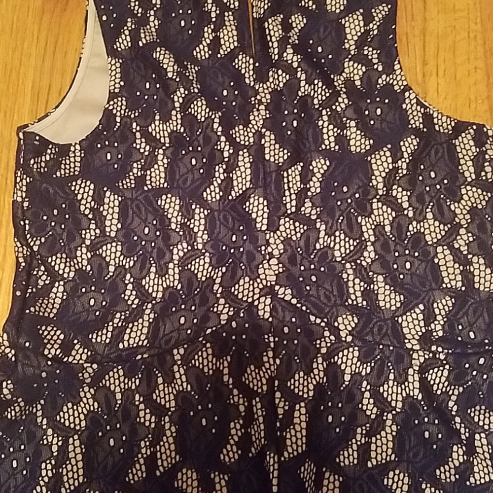 DONATED - Picture 4 of 5